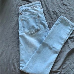 Light wash jeans
